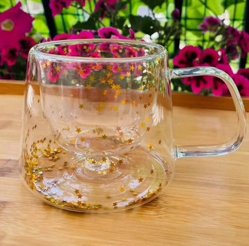 Set 6 cesti cafea Pereti Dubli Sticla Termorezistenta, Model Stelute Aurii, 180 ml