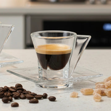 Set 6 Cești pentru Cafea din Sticlă 180 ml  Hailey cu Farfurioare Design Modern Elegant Transparent