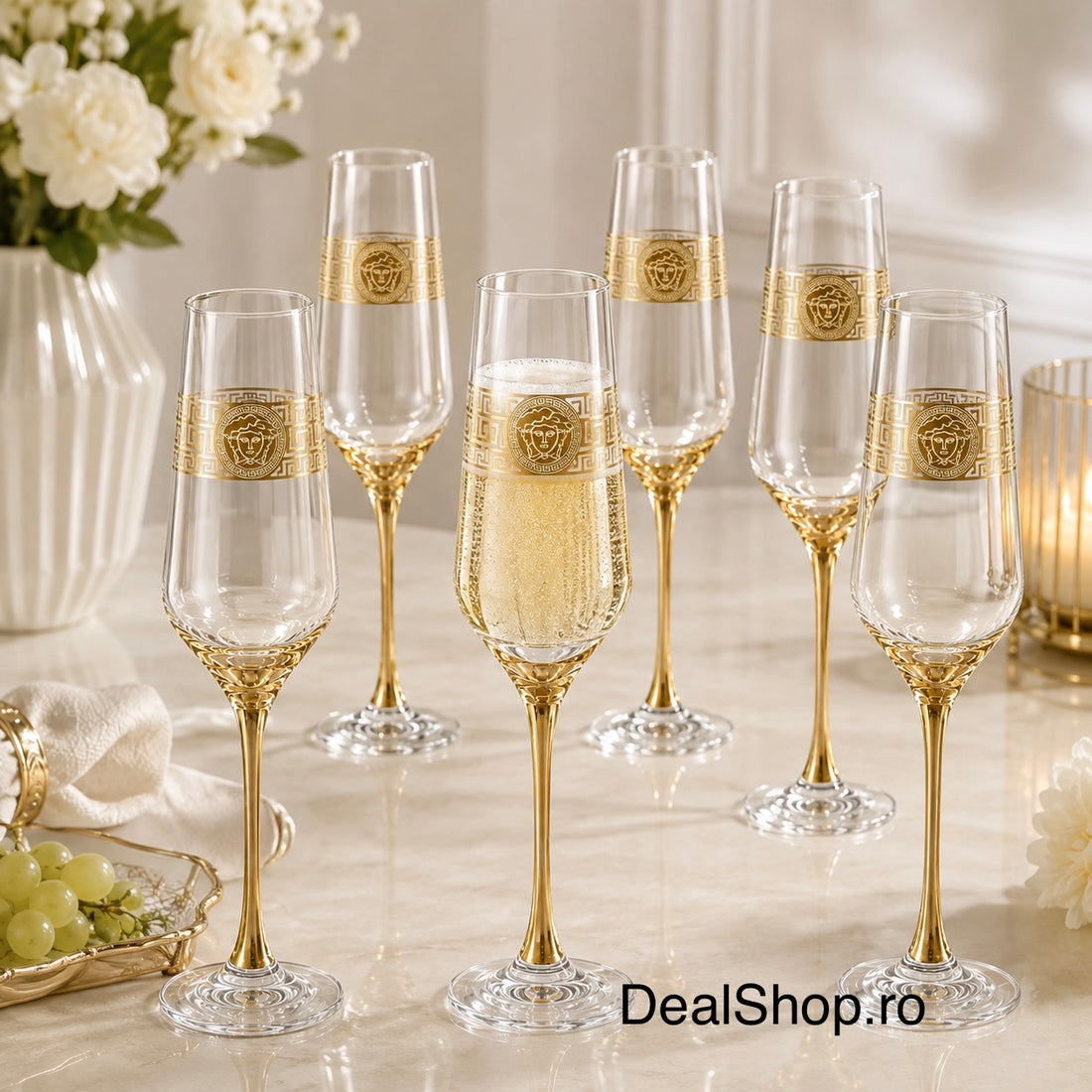 Set cu sticlă și 6 pahare pentru șampanie și Prosecco 240 ml Royalty Home cu decor auriu – set elegant din sticlă