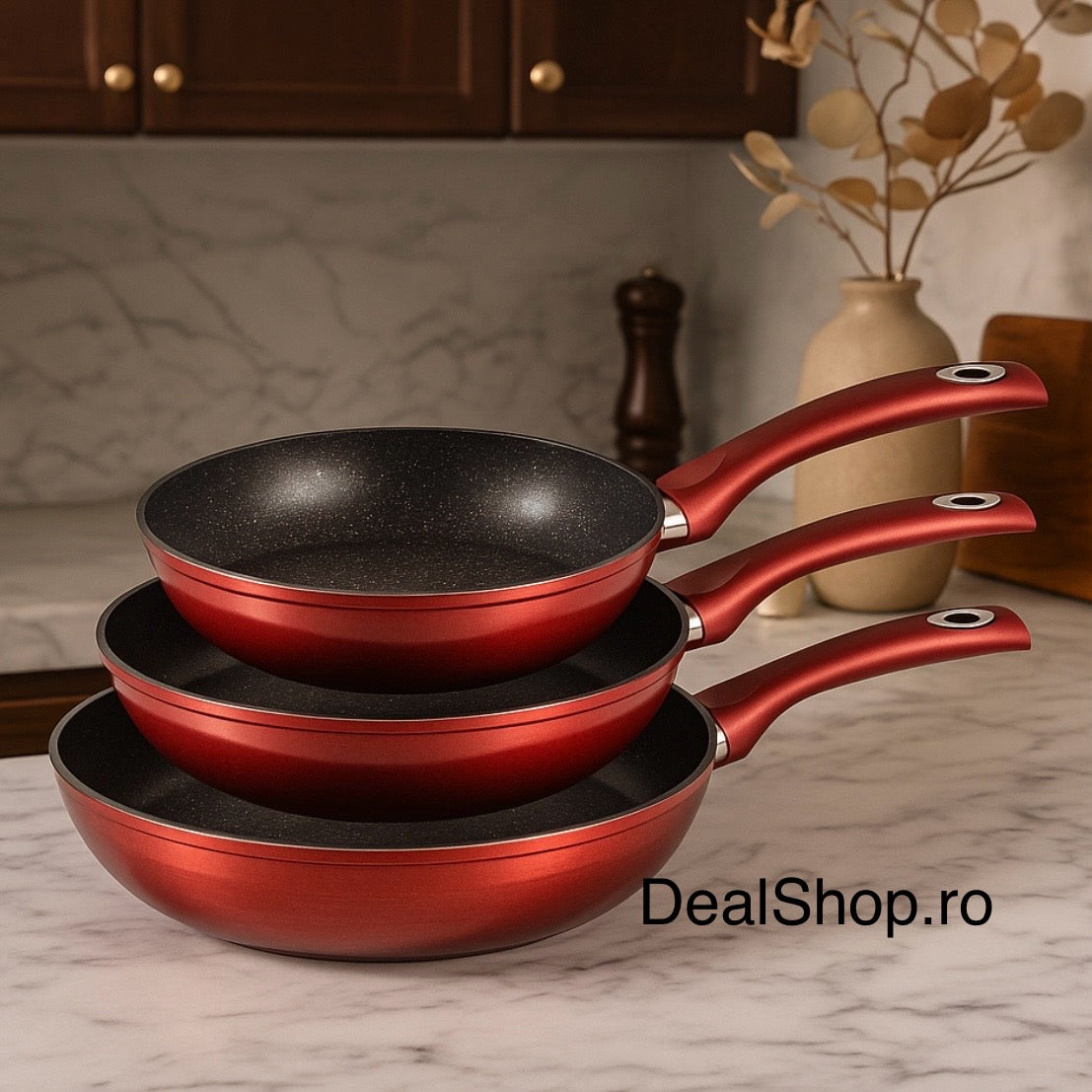 Set 3 Tigăi cu Înveliș din Marmură Royalty Line Red– Diametru 20 cm, 24 cm și 28 cm Antiaderente pentru Gatit Sănatos și Uniform