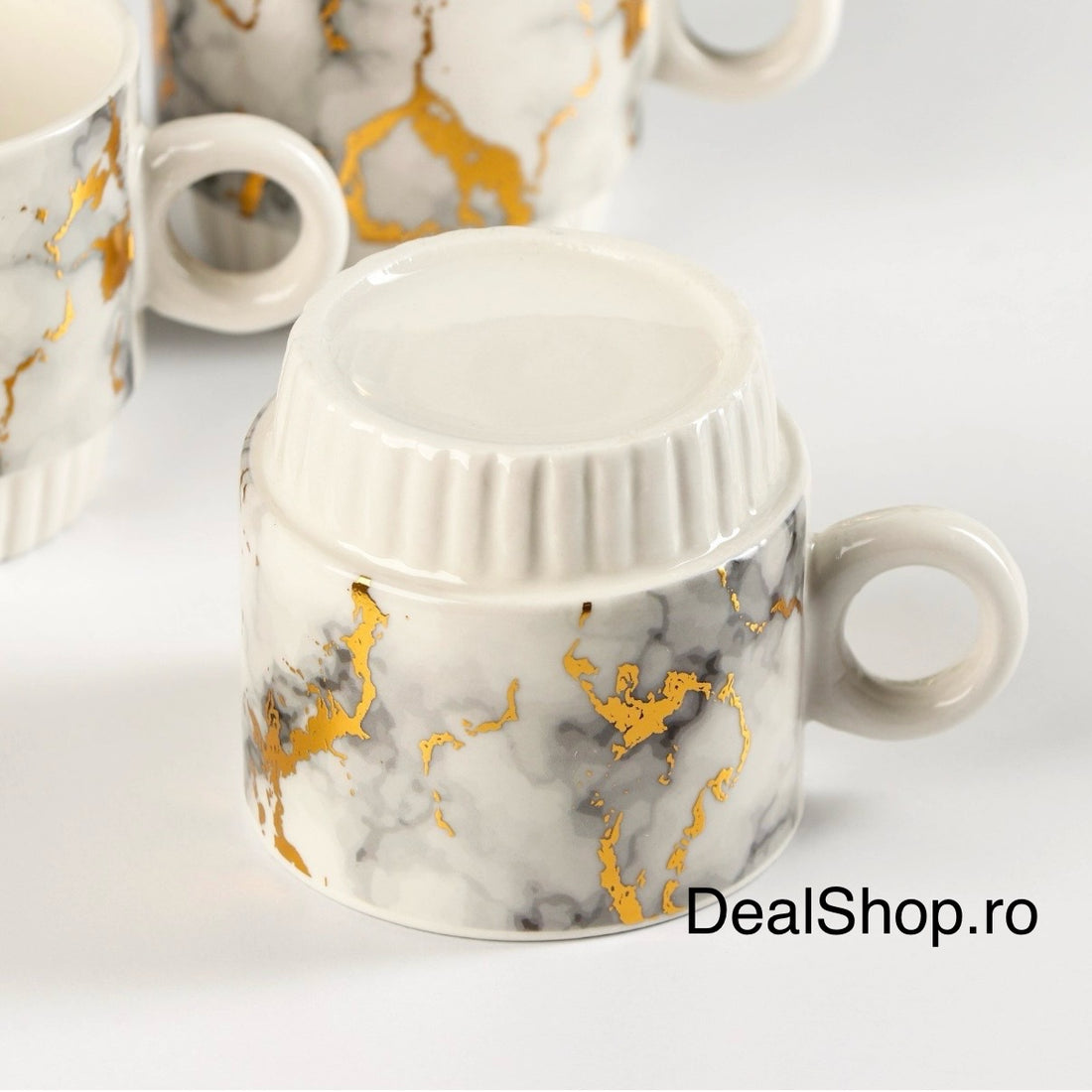 Set 4 cești cafea din ceramică 250 ml cu suport metalic design elegant marmorat cu auriu