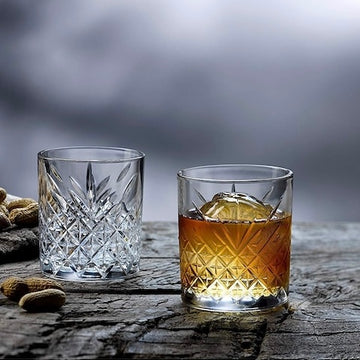 Set 4 Pahare Timeless 60 ml – Sticlă elegantă cu design clasic gravat, ideale pentru shoturi, lichior sau espresso
