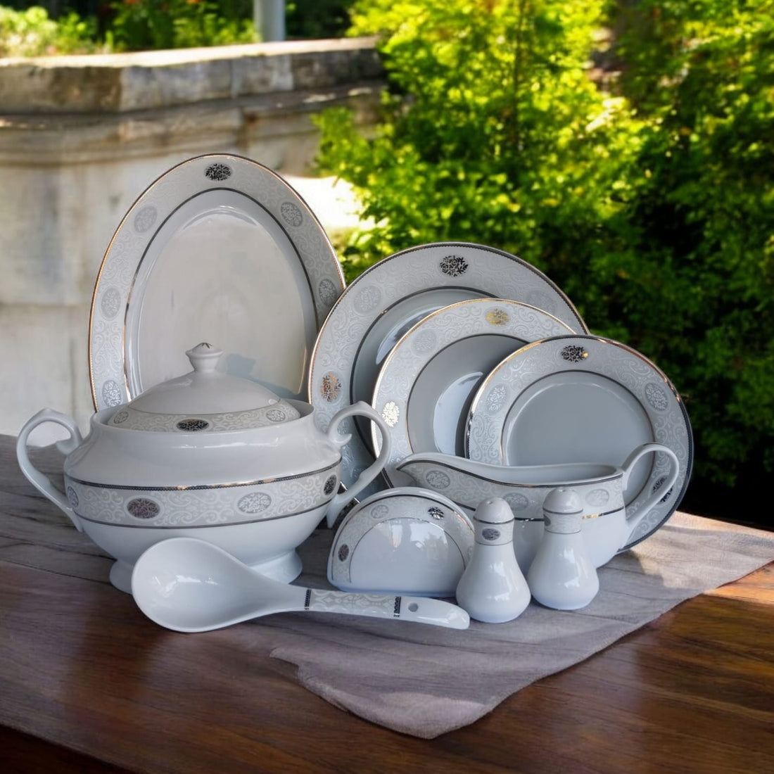 Serviciu de Masa din Portelan pentru 12 Persoane 44 Piese Rawi 70/105 CADOUL PERFECT!!!