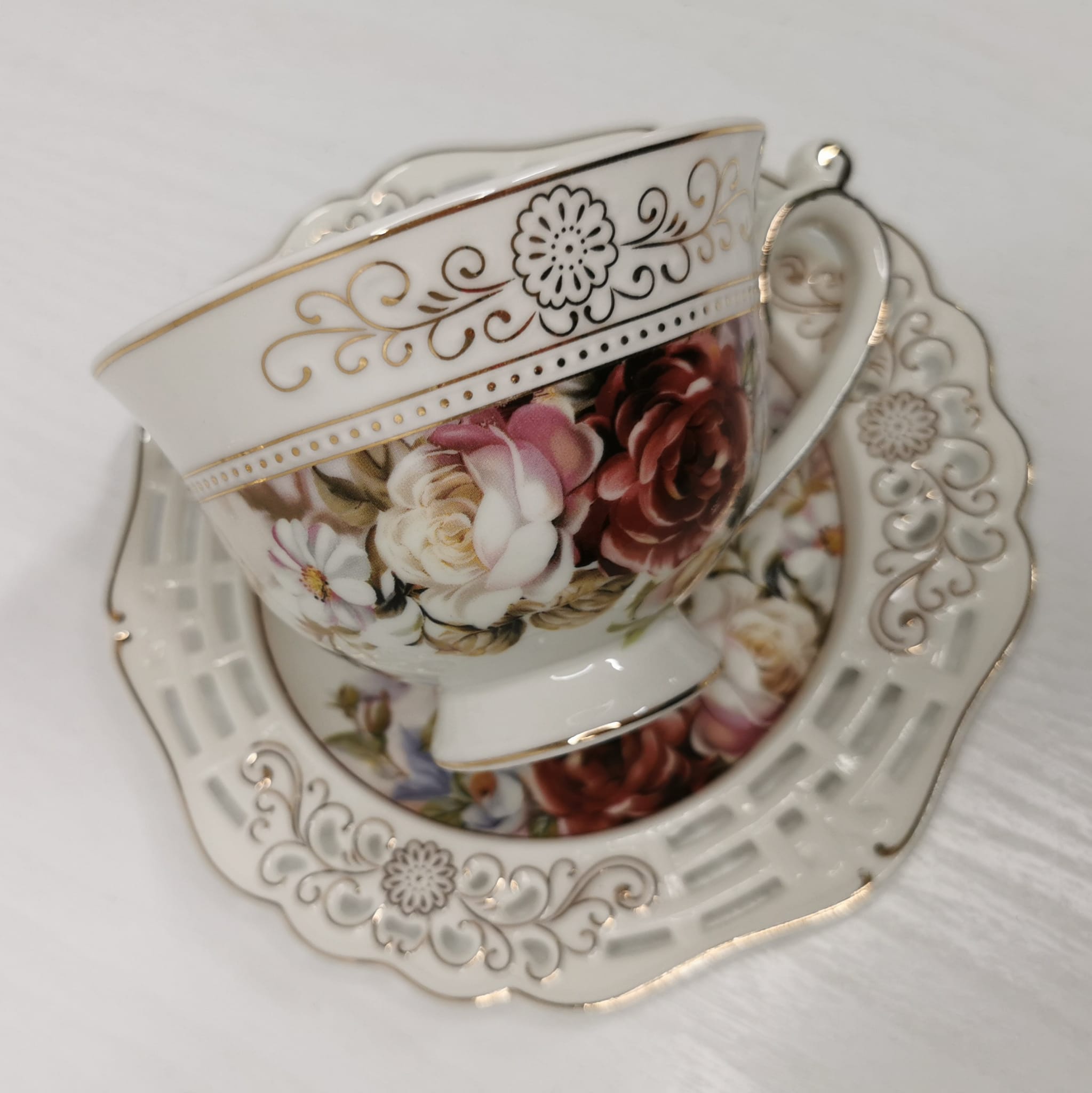 Set 2 cești pentru cafea sau ceai cu farfurioare, Malooki Luxury Collection 7509-2