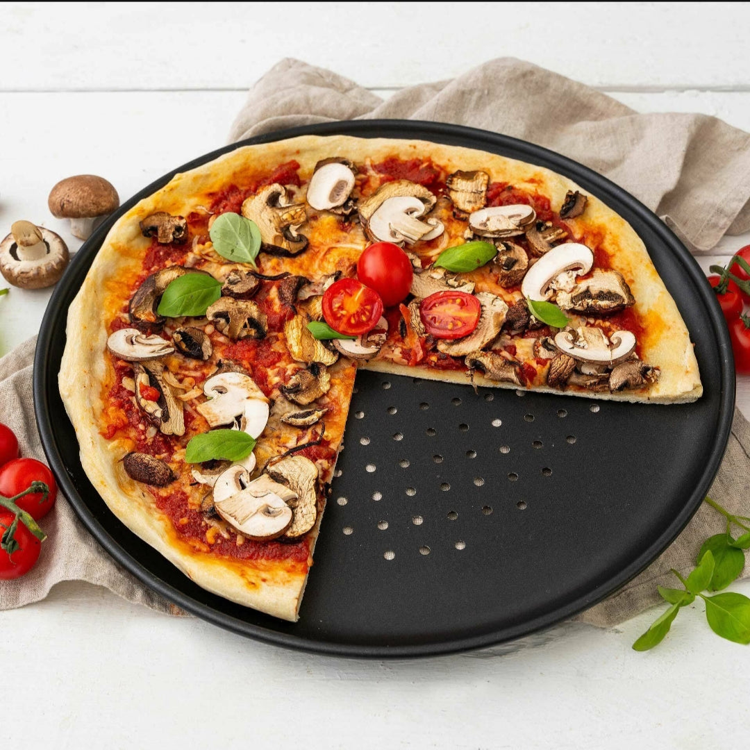 Tava de pizza perforata 28 cm otel carbon